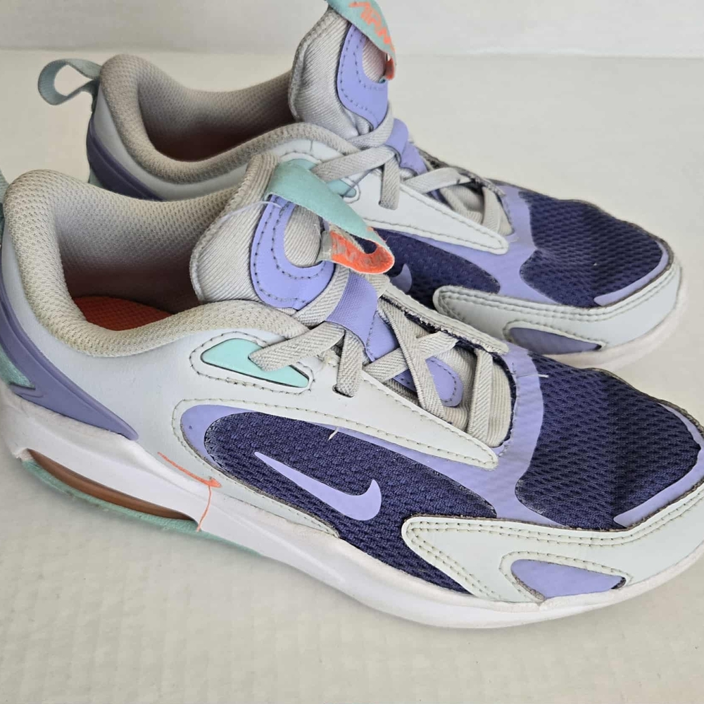 Nike Purple and White Sneakers Sporty Design Kids 2Y